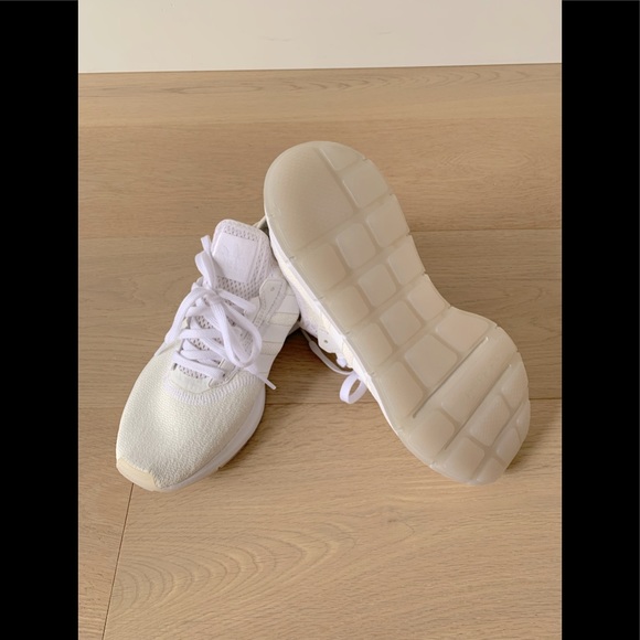 Adidas White Comfy Sneakers Runners - Picture 3 of 4